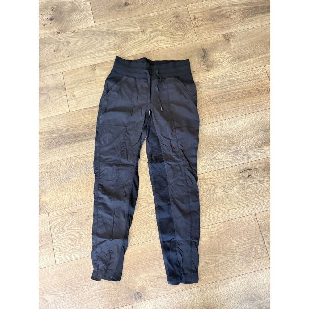 LULULEMON 4 black cargo dance studio slim jogger crop athletic pant womens